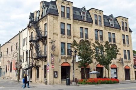 Huether Hotel in Waterloo